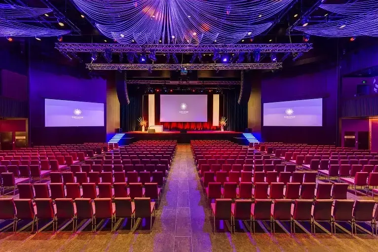 Auditorium Seating & Dynamic Architectural Lighting Rig