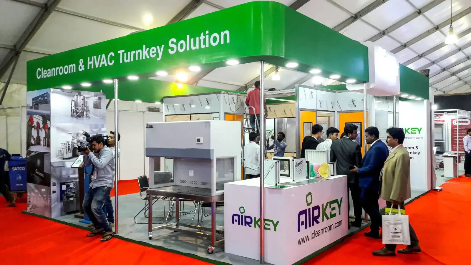 Pharmaceutical & Cleanroom Technology Booth